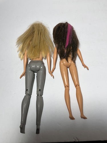 2014 Barbie with molded on gray pants & Skipper with brown & pink hair dolls - Picture 2 of 10