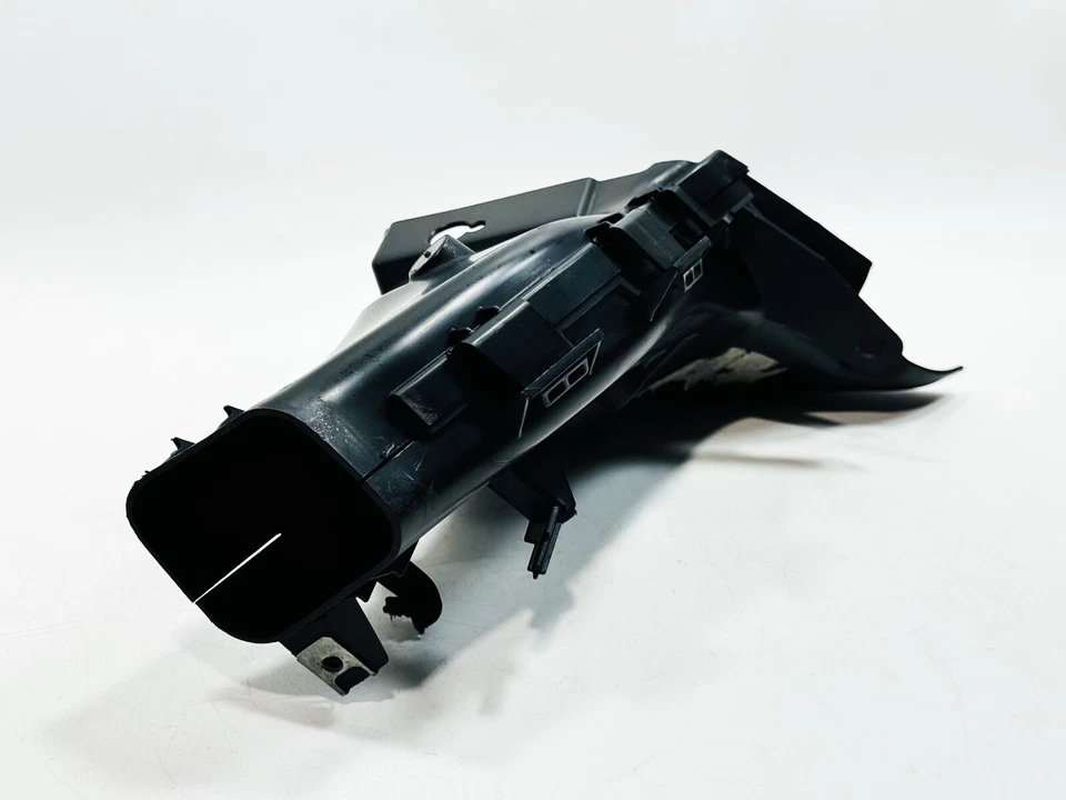 BMW 335D 2009-2011 conducto de aire de freno delantero derecho/tubo 7138416 OEM G206 Foto 4 de 4