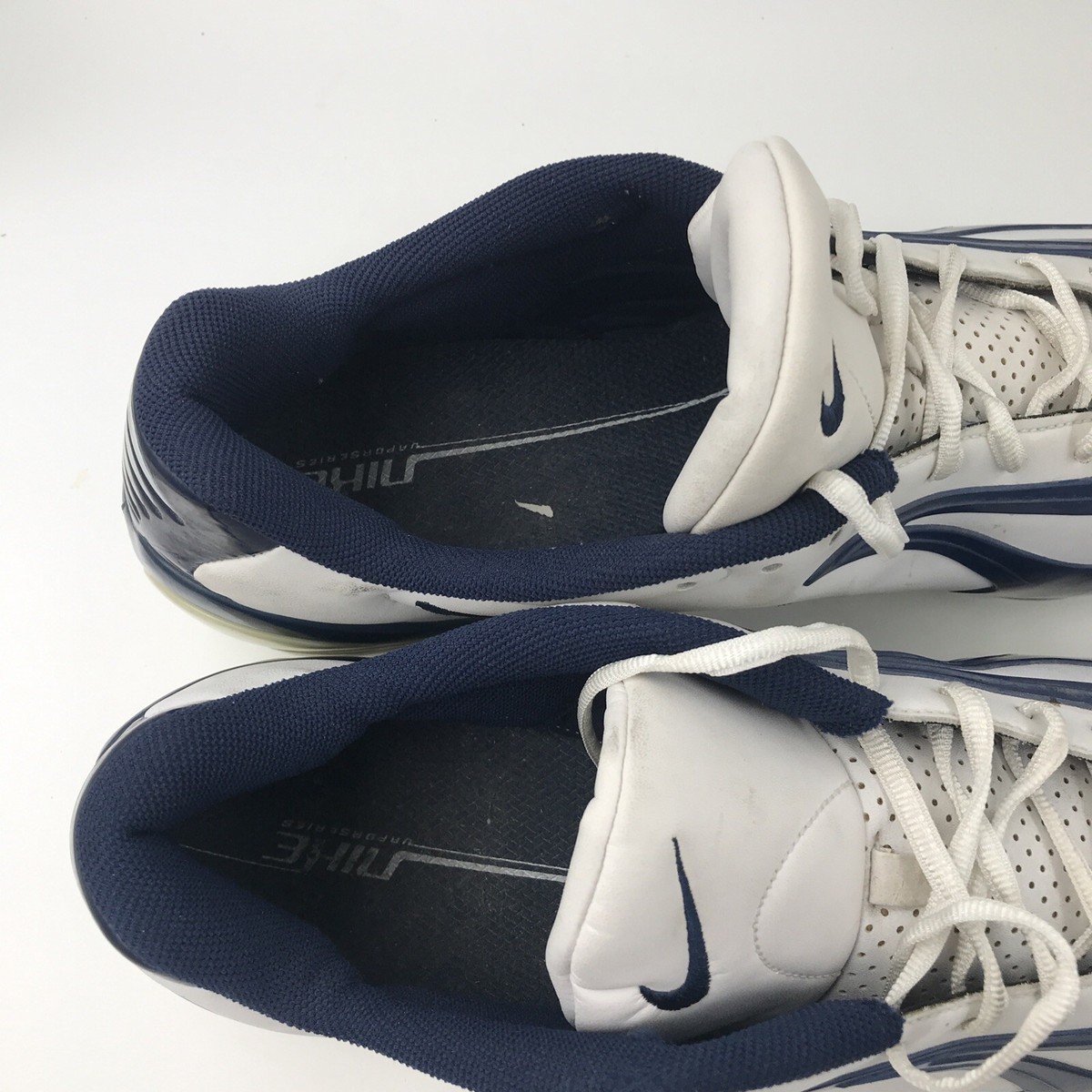 NIKE VAPER SERIES FOOTBALL CLEATS SIIZE US 15 (306373 LN2 NIKE VAPER SERIES FOOTBALL CLEATS SIIZE US 15 (306373 LN2