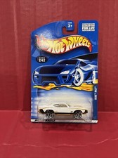 HOT WHEELS 2000 OLDS 442 WHITE GOLD COLLECTOR 242