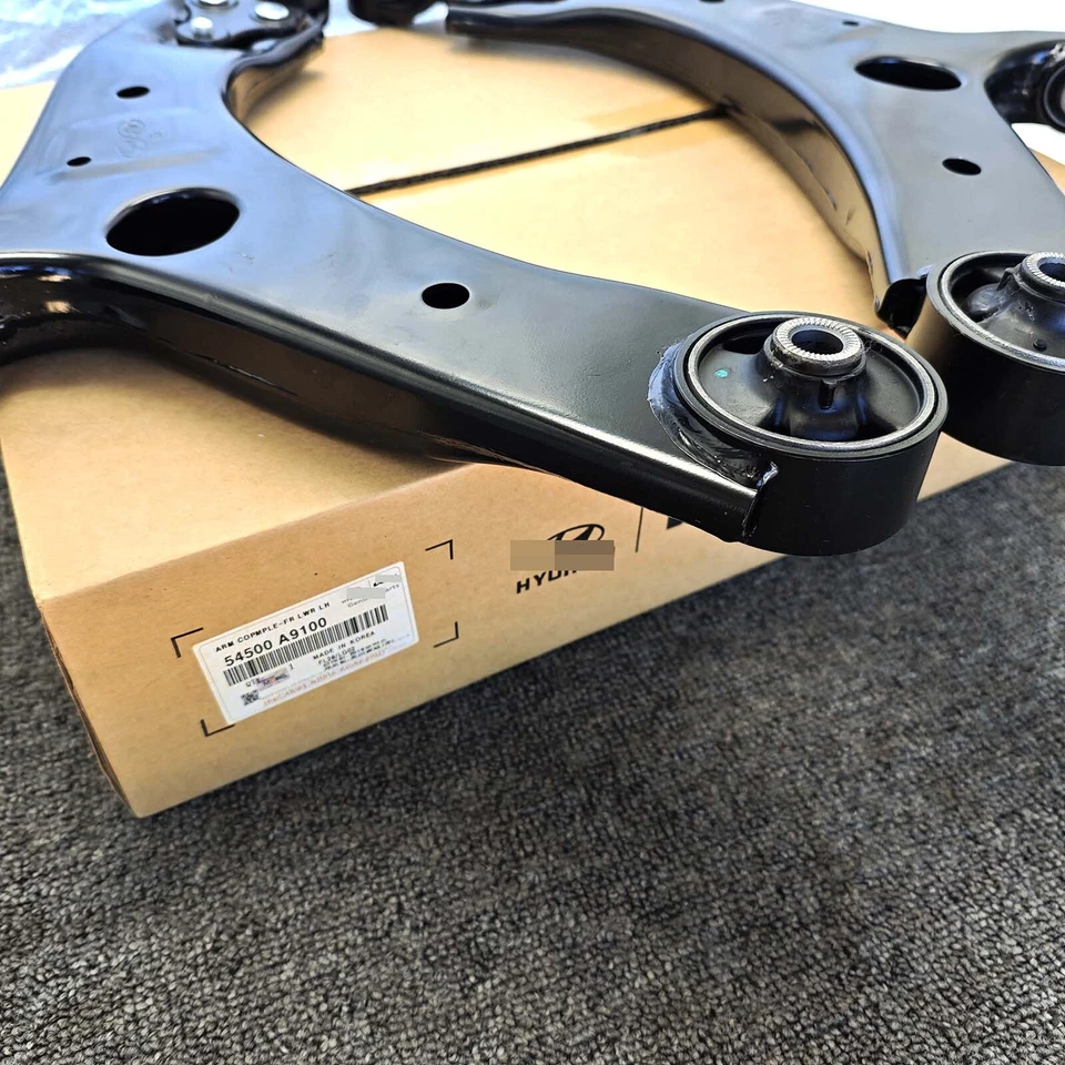 Brazo de control inferior delantero izquierdo+derecho 54500A9100 54501A9100 para KIA SEDONA 2015-21 Foto 3 de 4