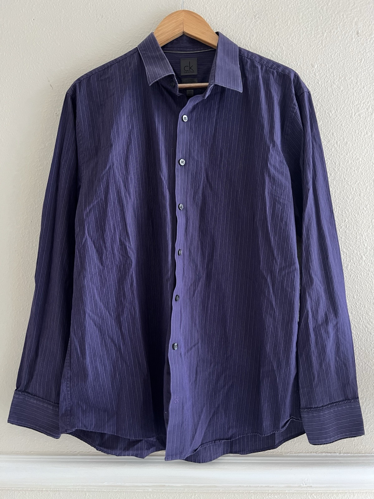 Calcin Klein Striped Purple Button Down Shirt Slim Fit Size XL Office Career