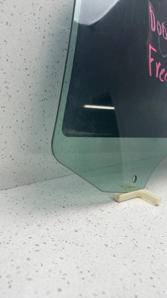 2009--2020 DODGE JOURNEY Front Door Glass/window Dodge Left Foto 4 de 4