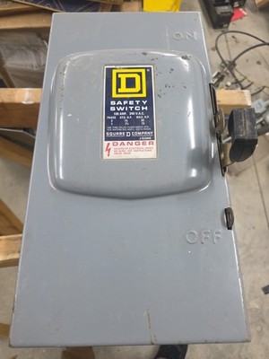 Square D Fusible Safety Switch D-223N Series E1 100A FUSED 240V 2 POLE WITH NEUT