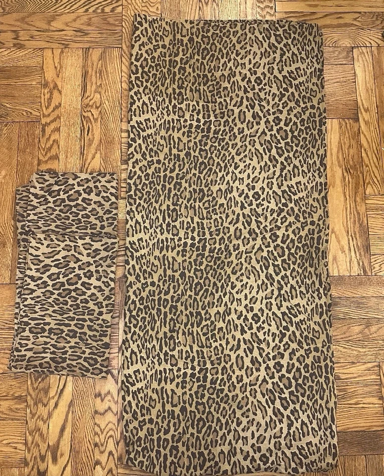 Sábana plana Ralph Lauren Ginebra Aragón Leopardo Reina y 2 fundas de almohada estándar Foto 2 de 4