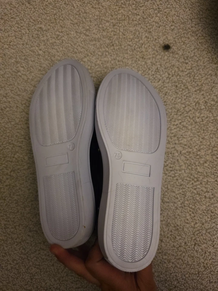 Naughty Monkey Women's 7.5 New Flats - Image 3 of 3