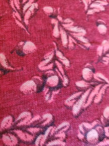 Vntg Sewing Fabric Cotton Flannel RJR Pink & Wine Oak Leaf & Acorns 1/2Ydx45" - Picture 3 of 4