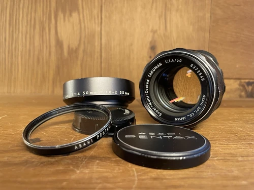 *Near Mint ++ w/ Hood* Pentax Super Multi Coated SMC Takumar 50mm F/1.4 Lens M42