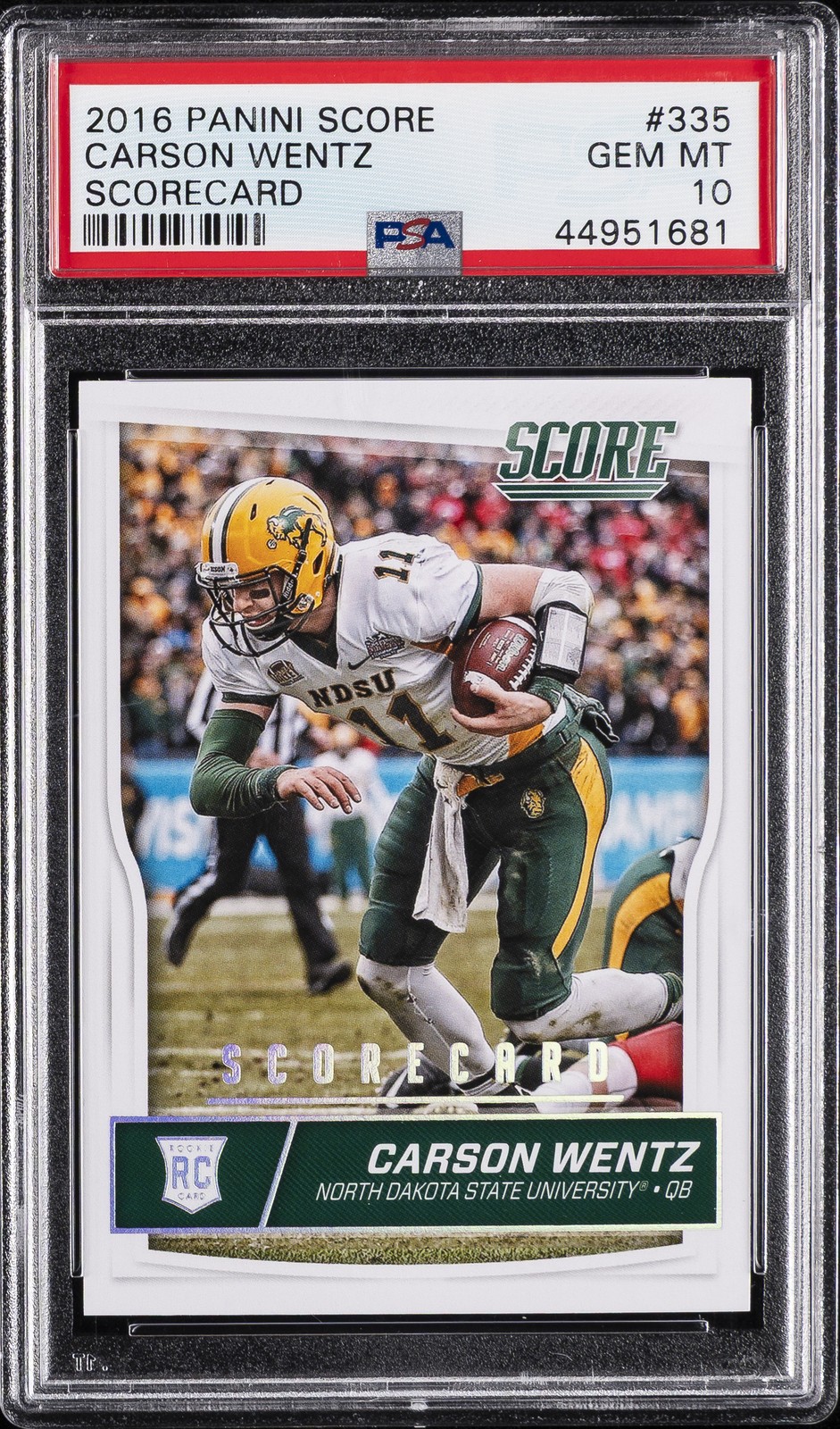 2016 PANINI SCORE SCORECARD #335 CARSON WENTZ ROOKIE RC PSA 10
