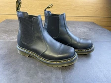 Doc Martin's Women's Black Leather Chelsea Boots SIze 7