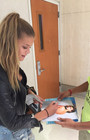 Nina Agdal Signed 8x10 Photo Autographed Sports Illustrated Model JSA Proof 5 — photo 2