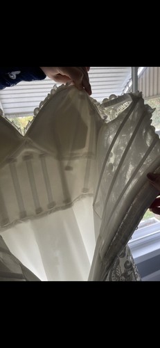 Allure Wedding Dress (Size 10) - Picture 6 of 12