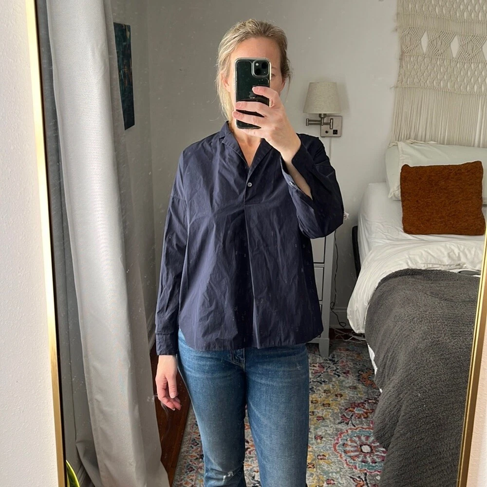 uniqlo v neck blouse