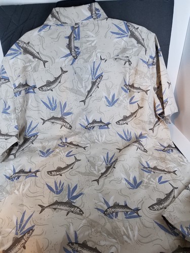 Men's Chaps Fish Themed Performance UPF 50+ Short Sleeve Shirt (718M05) Khaki - Picture 9 of 12