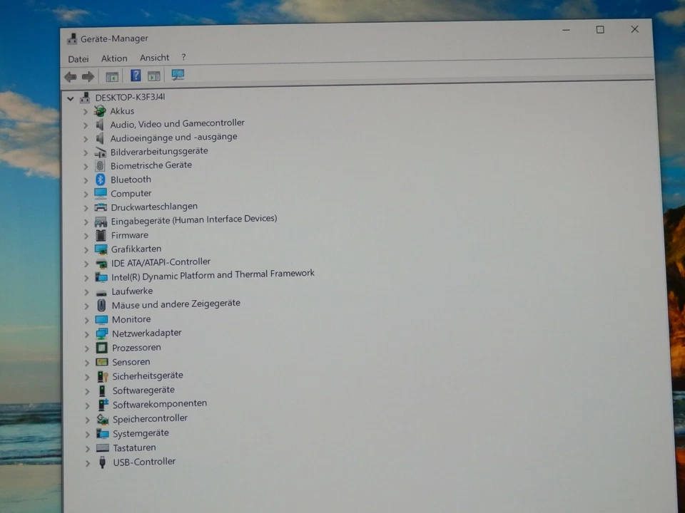 Asus Transformer 3 Pro T303UA, 12,6" Intel Core i5 4GB Ram 128GB SSD, Teildefekt - Bild 3 von 4