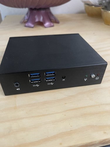 Quanmax qdsp-410 / i5 7200U, 8GB DDR4 RAM / 120GB SSD.Mini pc. - Photo 1/2