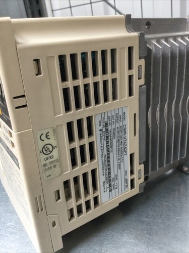 YASKAWA CIMR-V7AZ40P7 INVERTER 1.1KW 415VAC 3-PHASE VECTOR - Picture 2 of 2