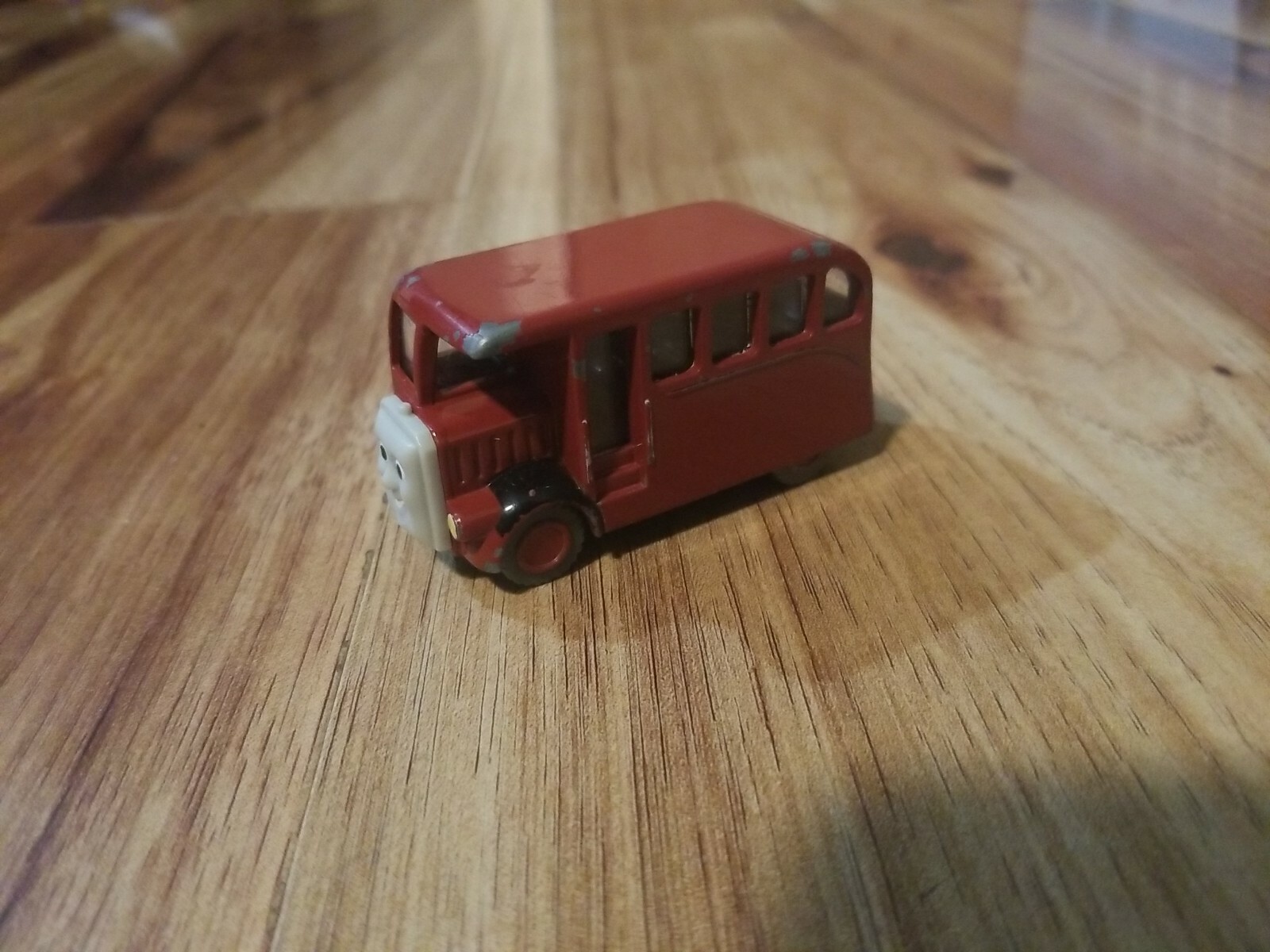 Picture 1 of 3