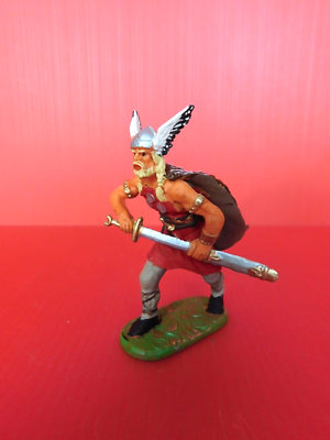 STARLUX / LE Moyen Age Chevalier Au Combat EUR 7,50 - FR