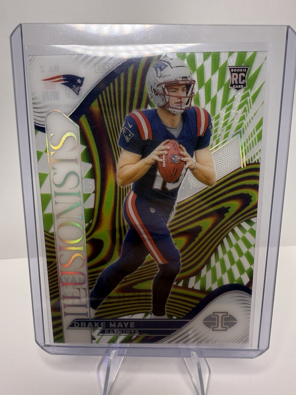 Drake Maye Panini Illusions Illusionists #2 Mosaic