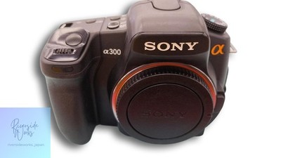 SONY Digitale Spiegelreflexkamera DSLR-A300 10.2MP mit Objektiv