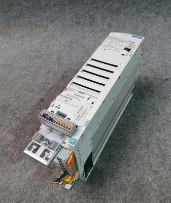 LENZE  8200 VECTOR  Id.-No.: 00490376  Version: 3B35  Type: E82EV222_4C