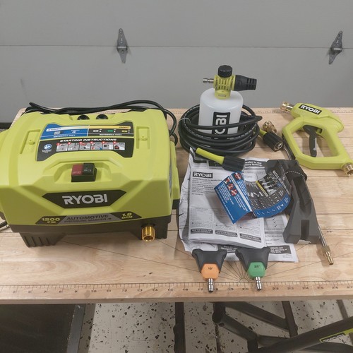 RYOBI RY14AM12 1.8 GPM Automotive High Flow Pressure Washer Kit 1200 PSI