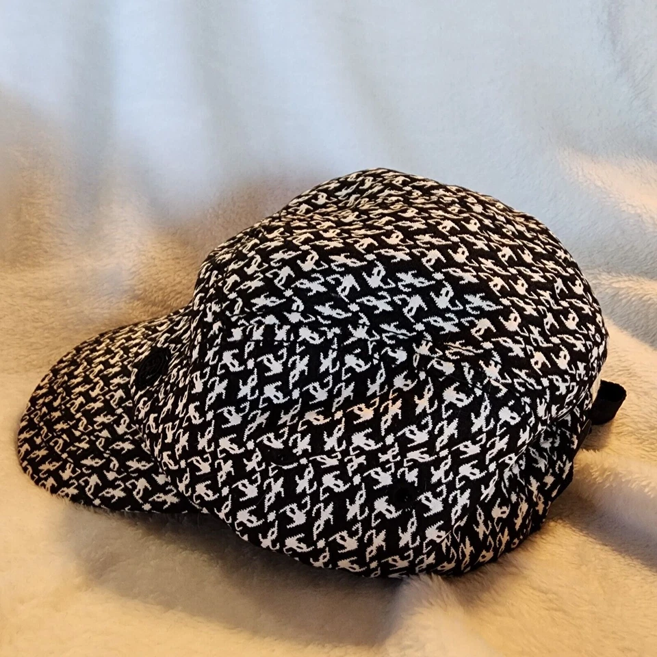 Sombrero de Skateboarding Element Blanco y Negro Estampado Logo Mujer Ajustable Foto 4 de 4