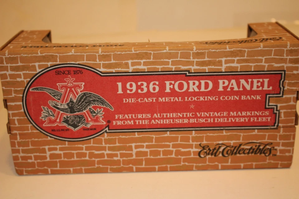 Ertl Anheuser Busch 1936 Ford Panel Truck Bank, diecast en caja Foto 4 de 4