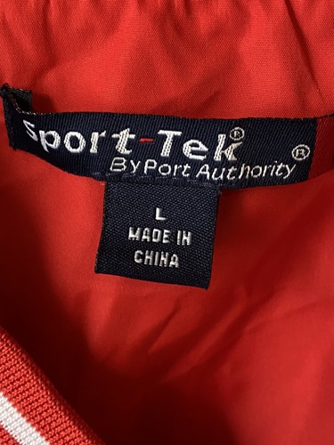 Coca-Cola Capital Classic Staff Red V Neck Windbreak Nylon Sz Large Red Pockets - Picture 3 of 5