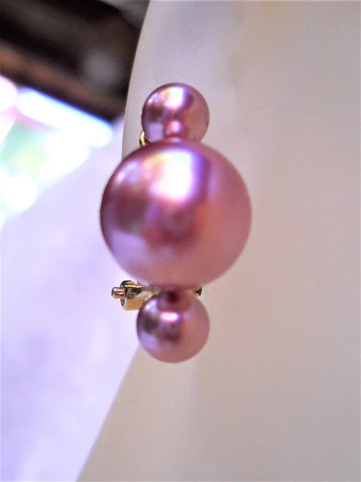 TRIPLE STUD MAJORCA/MALLORCA PEARL EARRINGS DARK PINK MAJORCA PEARLS CLIP-ON - Image 2 of 4
