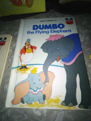 WALT DISNEY CHILDREN BOOKS PINOCCHIO, CINDERELLA,DUMBO,SNOW WHITE, BAMBI - Picture 5 of 8
