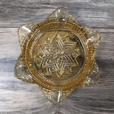 Vintage 6-Lobed Star Shaped Amber Glass Ashtray with Star-in Star Design 4.75”