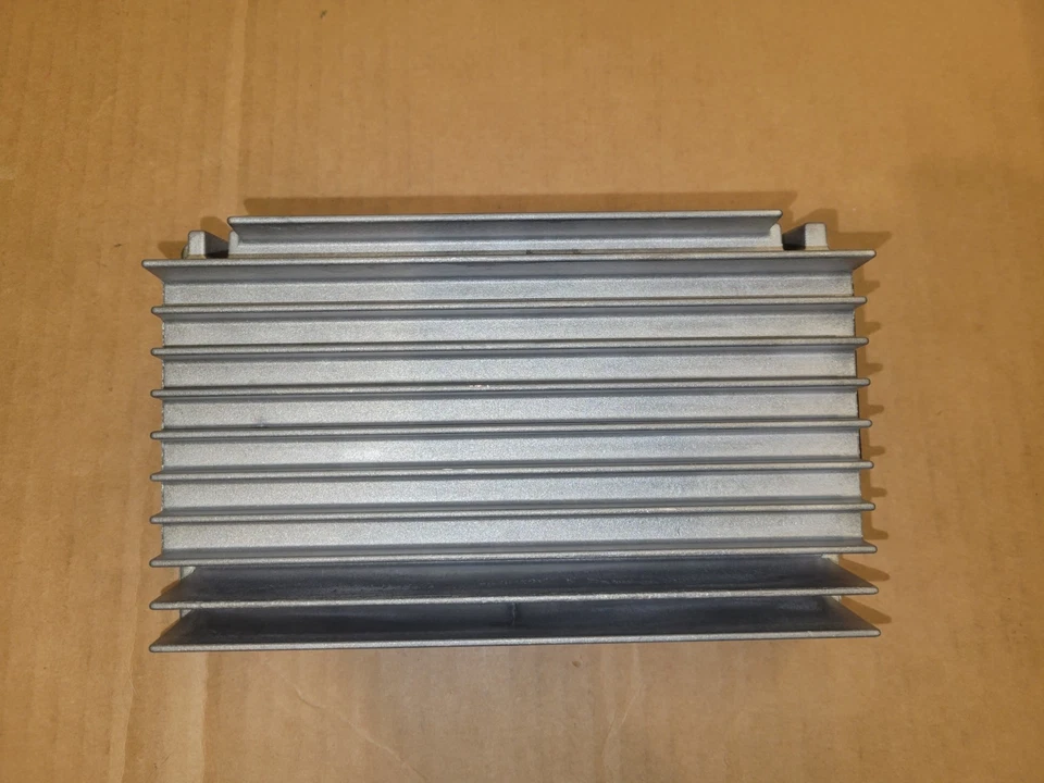 BMW 428i 435i 2015 2016 gran cupé amplificador radio audio alta fidelidad sistema estéreo amplificador Foto 2 de 4