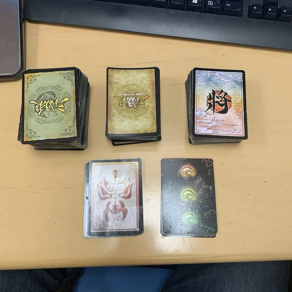 Sanguosha (Killers of Three Kingdoms) Chinese Edition 铁盒三国杀国战2022版(铁盒颜色随机 - Image 3 of 4