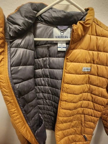 Warm Magellan Puffer Jacket Mens Medium - product listing photo
