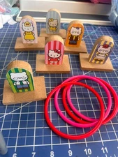 Sanrio HELLO KITTY wooden ring toss game retro 20088