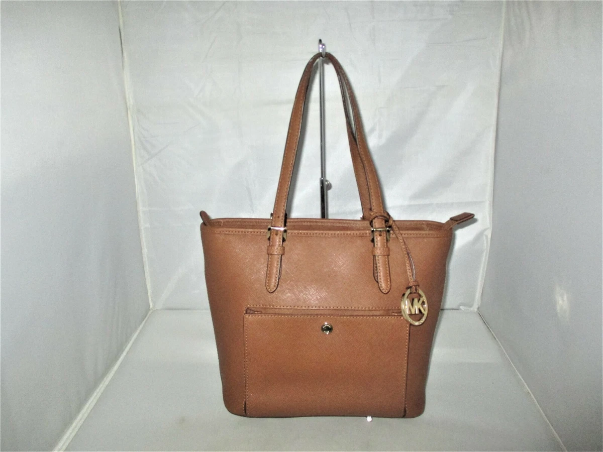 MICHAEL Michael Kors Jet Set Medium Saffiano Leather Snap-pocket