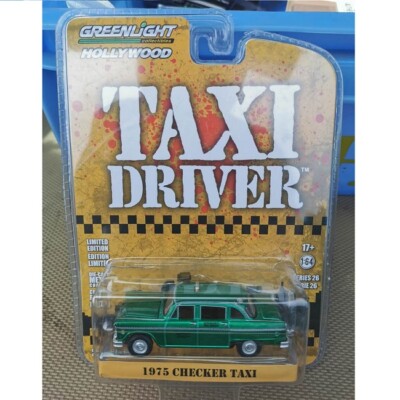 Greenlight 1/64 1975 Checker Taxi Taxi Driver Collectible