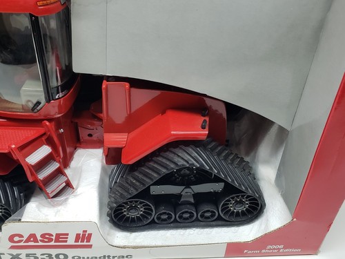 Case IH STX530 Quadtrac Tractor 2006 Farm Show Edition By Ertl 1/16 Scale - Picture 3 of 12