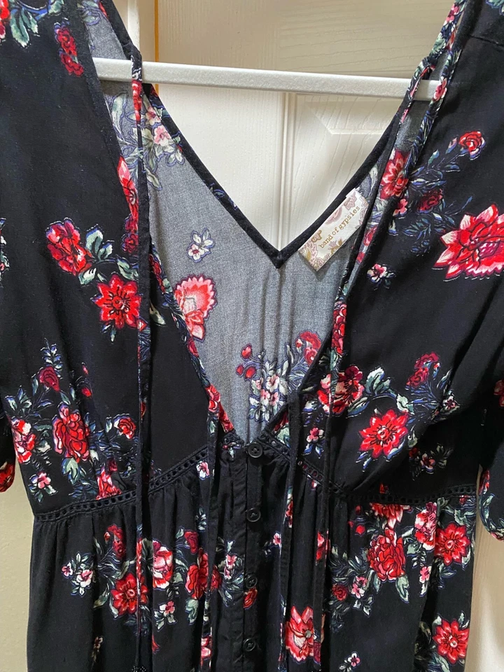 Maxi Vestido Largo BAND OF GYPSIES Mediano Multicolor Diseño Floral COMUNIDAD Foto 3 de 4