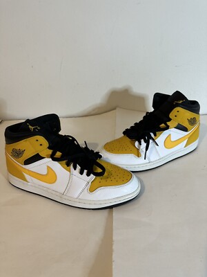 Air Jordan 1 Mid University Gold White Black Yellow 554724  display picture 1