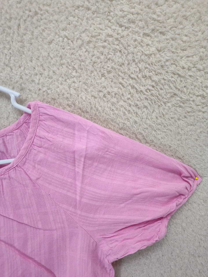 Camisa informal Old Navy para niñas grande rosa mezcla de algodón manga corta con botones Foto 3 de 4