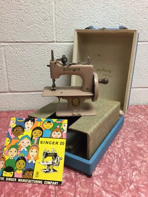 SINGER ビンテージ シンガー トイミシン ソーハンディ ベージュ 1950 SINGER ビンテージ シンガー トイミシン ソーハンディ ベージュ 1950