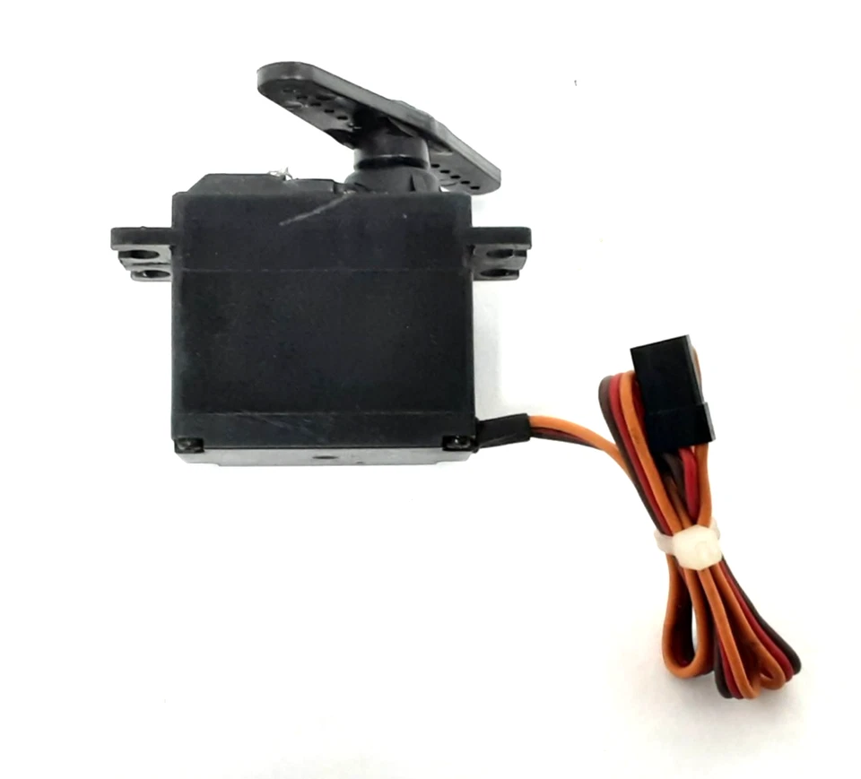 JR DS8611 Digital Servo with Arm Horn. Was used for Display Model Low Hours - Image 2 of 4