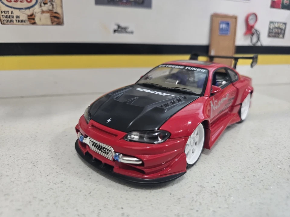 Kentoys Extreme Tuner 1:24 Scale Diecast Car Nissan Silvia S15 Red - Image 2 of 4