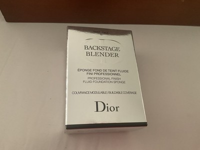 Dior Backstage Blender Professional Finish Fluid Foundation Schwamm Gesicht 10