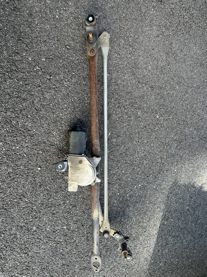 2008-2014 Chevrolet Express/GmcSavanna USED Wiper motor & linkage assy - Image 3 of 4