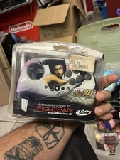 Mad Catz Street Fighter IV Fightpad Juri PS3 Wireless USB With Dongle Sealed