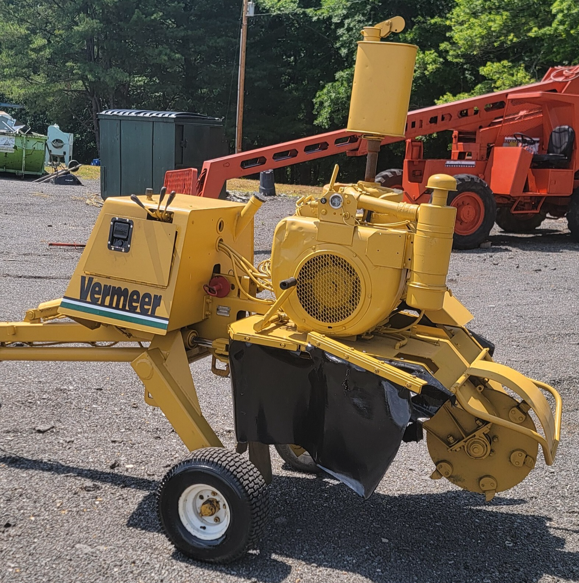 NEW GROVE ヴィンテージ3部作 3本セット　2004、2005、2007 VERMEER 630B PORTABLE STUMP GRINDER WISCONSIN ENGINE CLEAN MACHINE